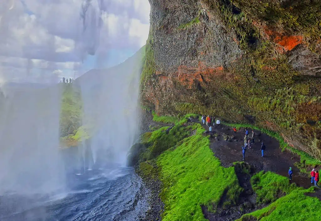 seljalandsfoss iceland viewpoint