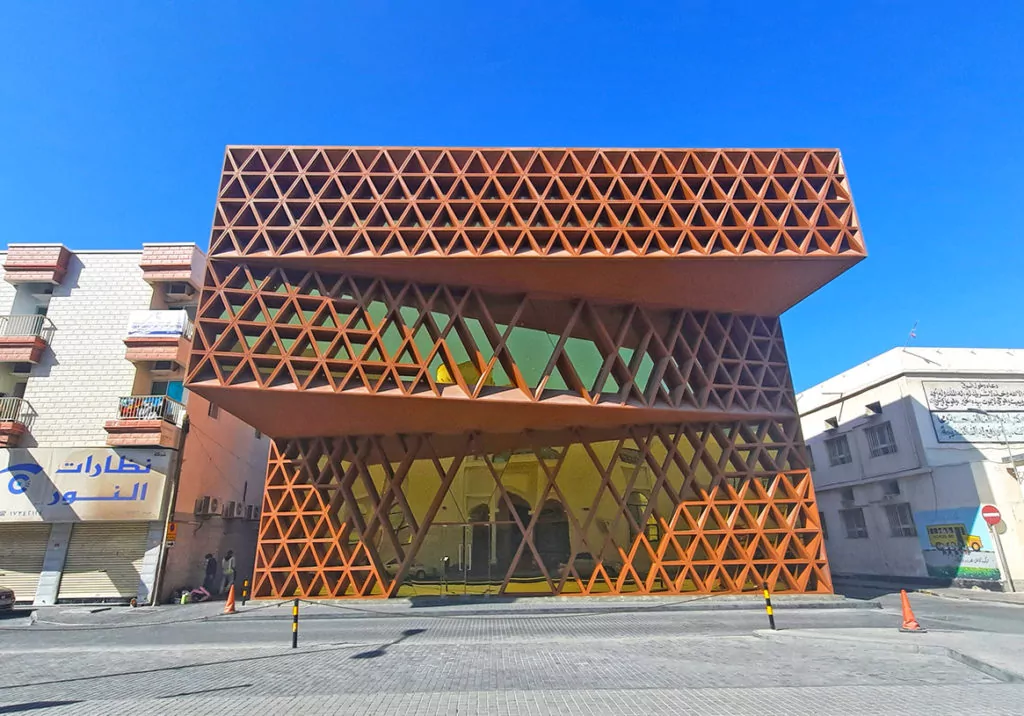 Bahrain Muharraq Al Khalifiyah Library main facade