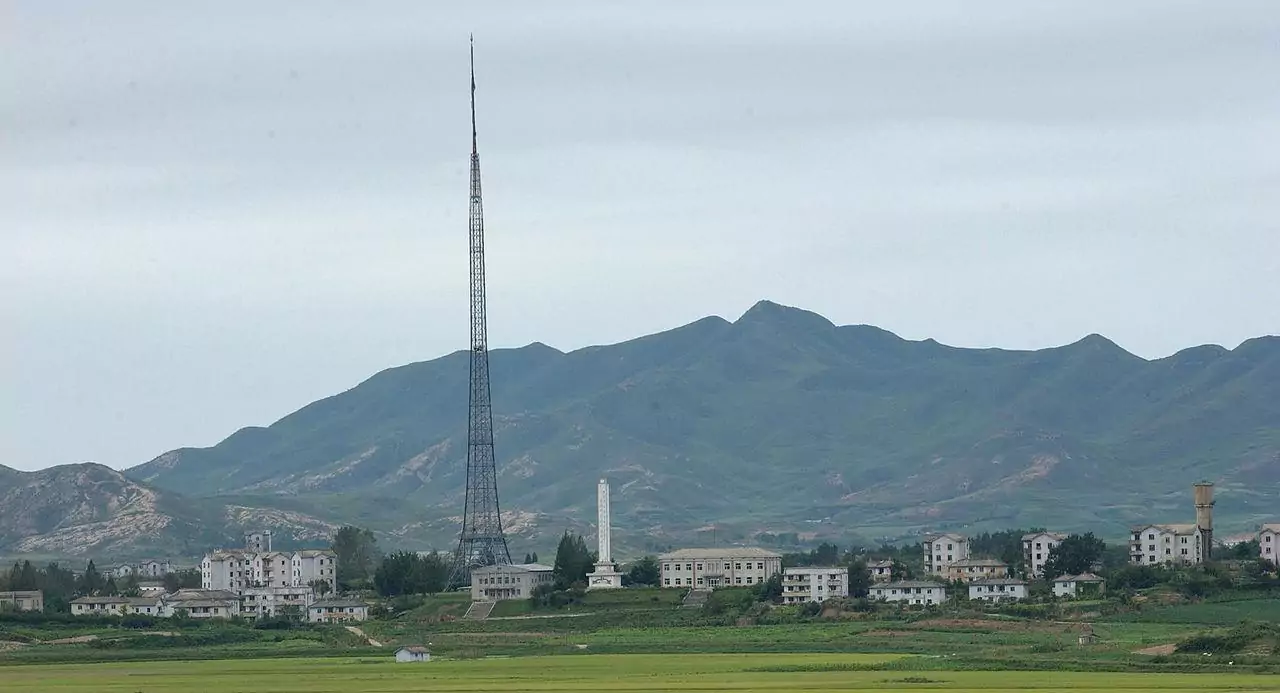 Kijong dong Panmunjom flagpole propaganda Peace Village North Korea DMZ 3