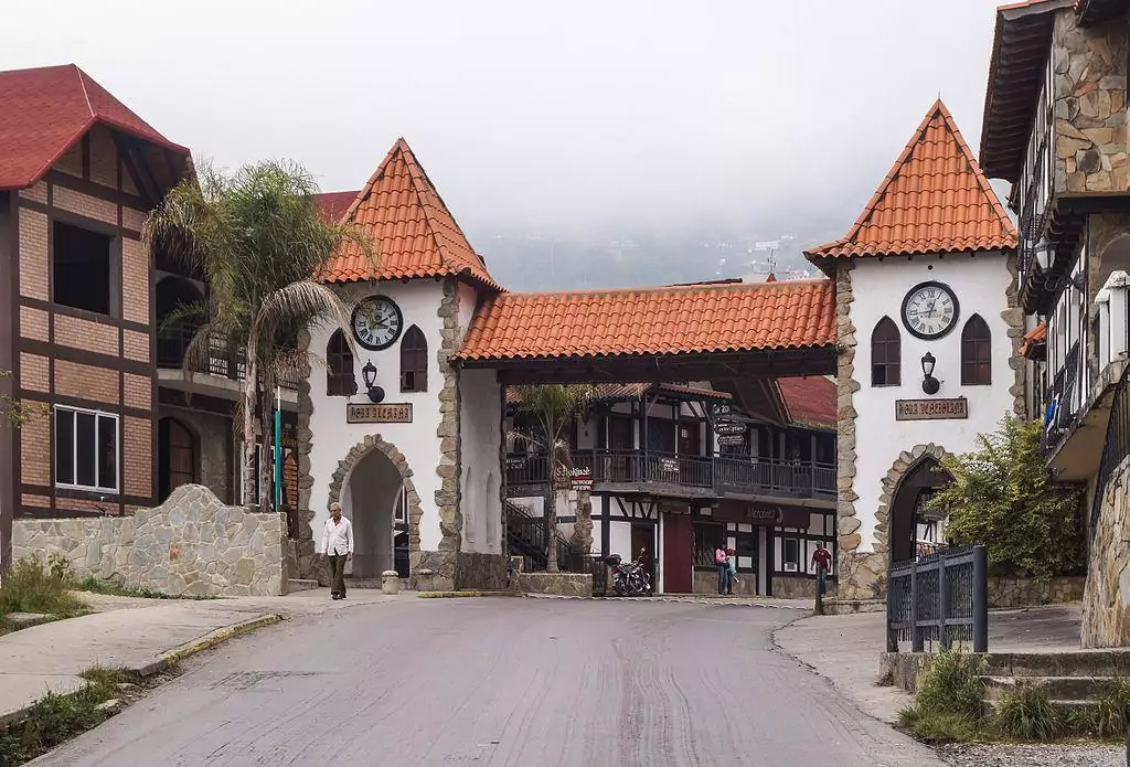 Colonia Tovar Venezuela German Town main gate