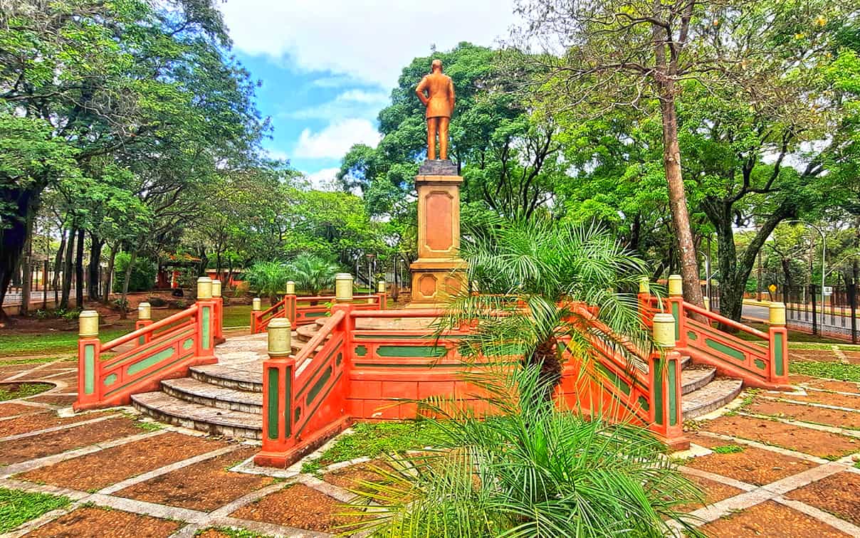 Chiang Kai Shek Park Ciudad del Este Paraguay Taiwanese Garden 10