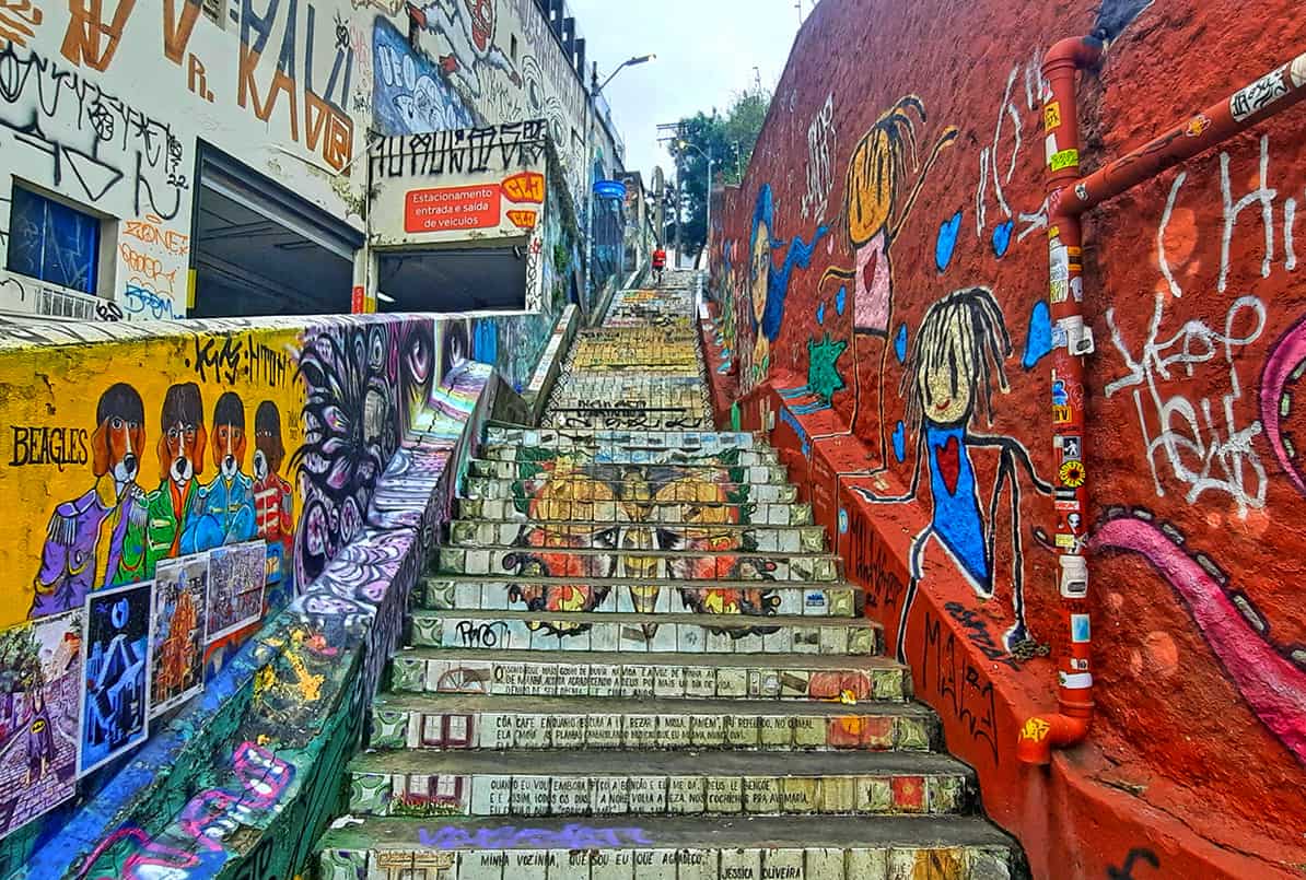 Escadaria do Patapio Sao Paulo Brazil mural graffiti Staircase 4