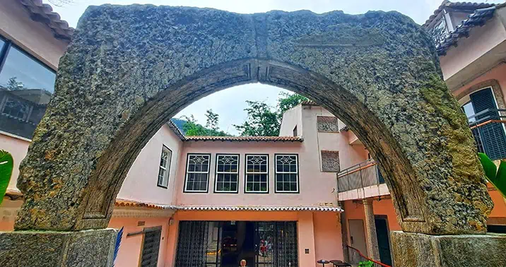 Largo do Boticario Rio de Janeiro Brazil 5
