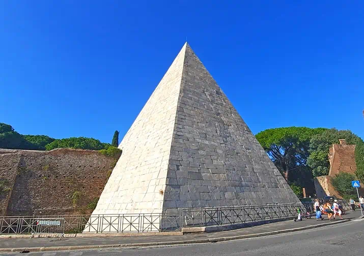 Pyramid of Caius Cestius Rome Italy 2