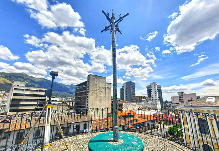 El Churo de la Alameda Quito Ecuador 10