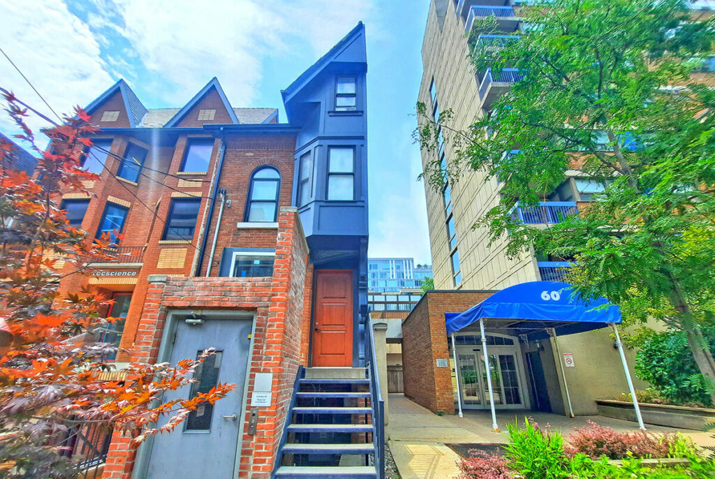 Toronto Canada Half House 3