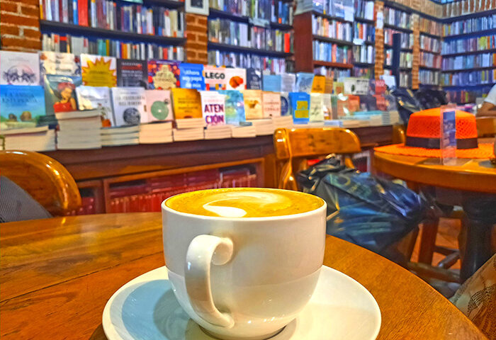 Abaco Libros y Cafe Cartagena Colombia 10
