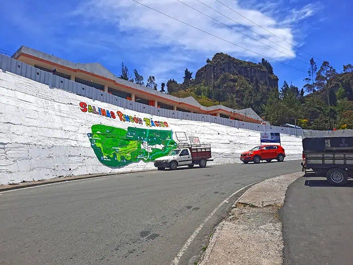 Salinas de Guaranda Ecuador 1