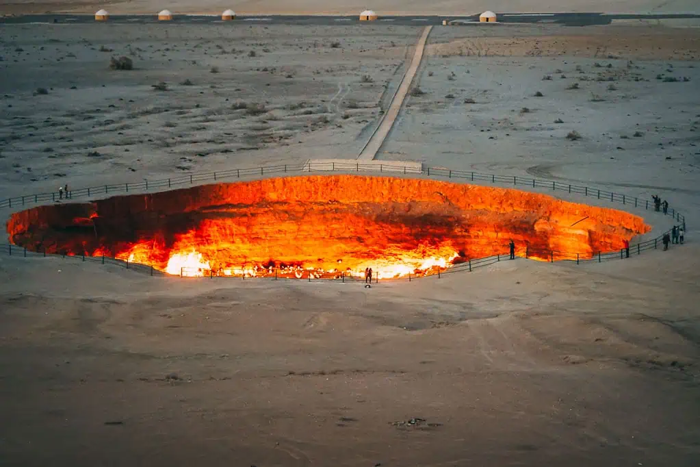 Darvaza Gas Crater Door to Hell Turkmenistan 10