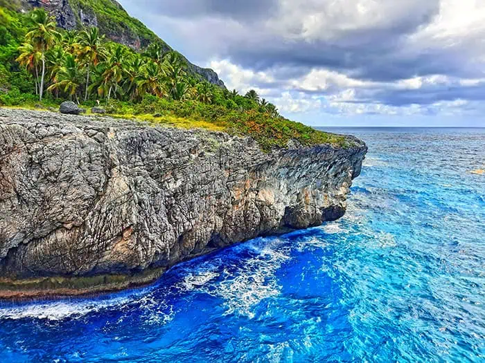 La Boca Del Diablo Las Galeras Dominican Republic 10