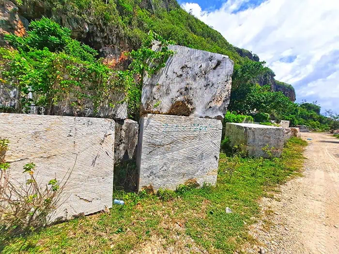 Mina de Marmol Las Galleras Dominican Republic 8
