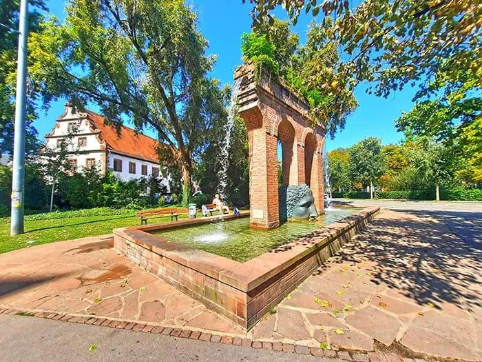 Fontaine de Janus Strasbourg France 9